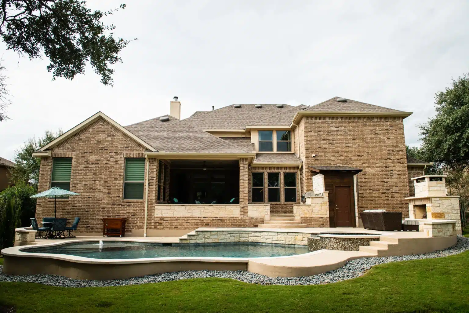Ames Inground Pool Builders - Premier Pools & Spas