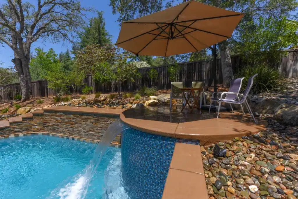 Huntsville Pool Builders - Premier Pools & Spas