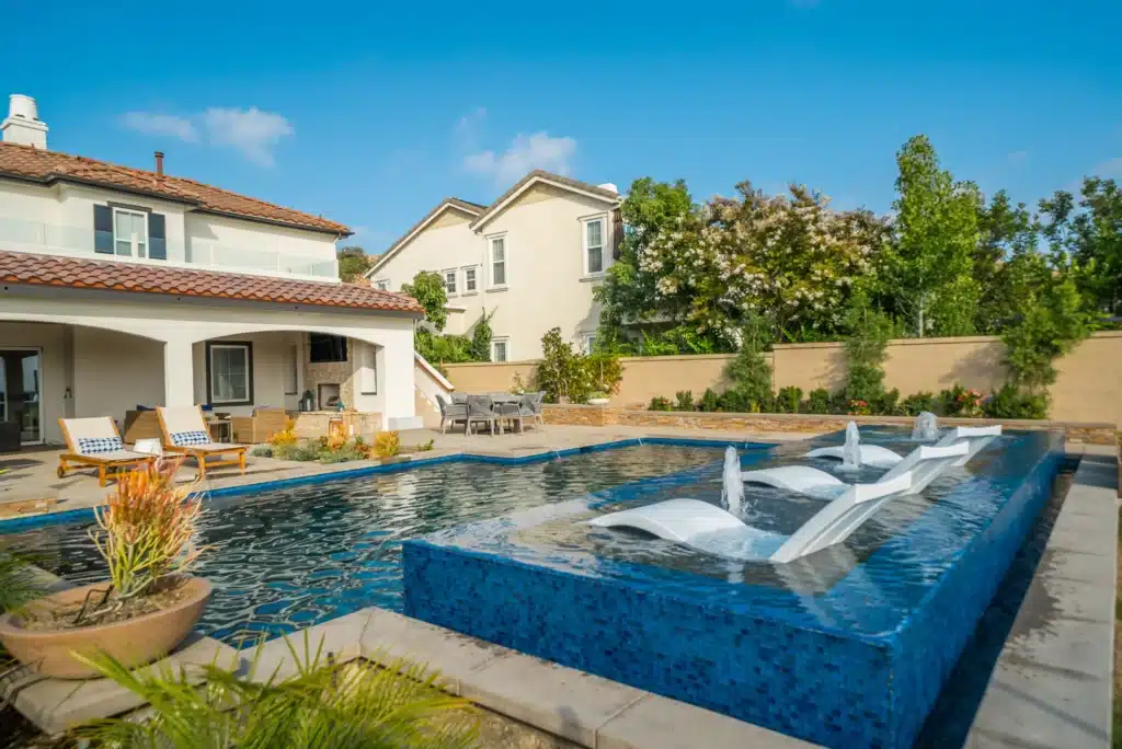 South Bay Pool Builders - Premier Pools & Spas