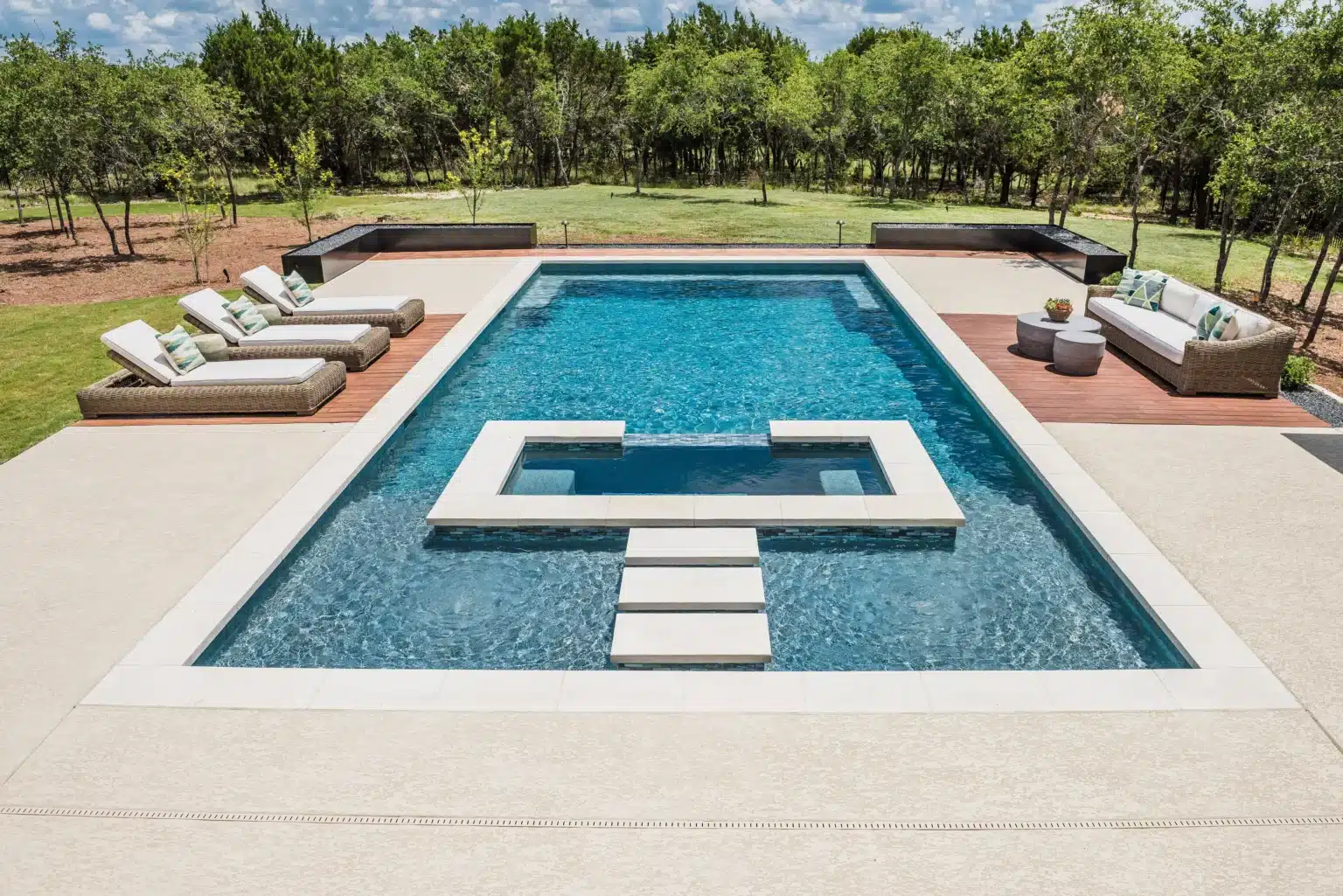China Spring, TX Inground Pool Builders & Contractors