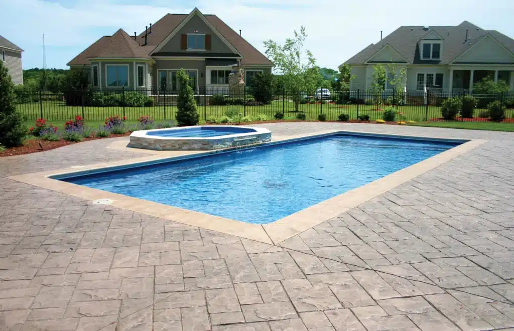 Houston, TX Fiberglass Pools - Premier Pools & Spas