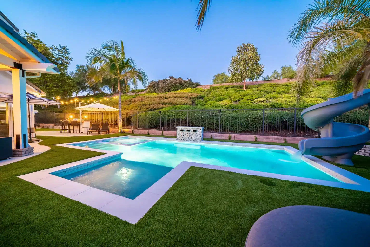 Anaheim, CA Inground Pool Builders - Premier Pools & Spas